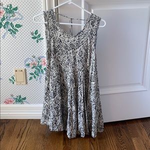 Black and white tank top mini dress